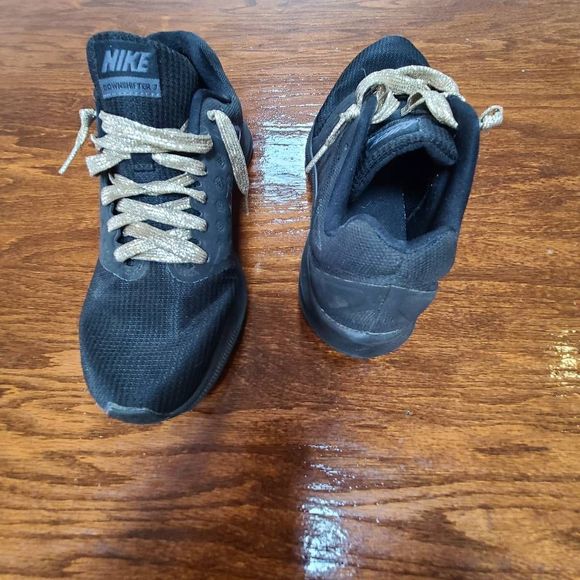 Nike downshifter black 8.5 - Picture 3 of 10